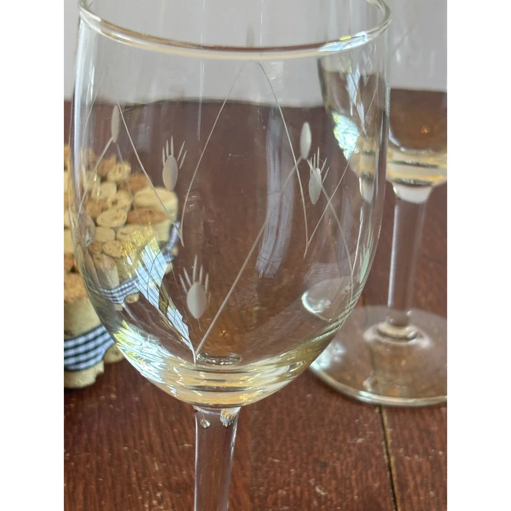 Vintage Etched Clear Glass Wine Goblets Set of‎ 4 Floral Wheat Pattern 7 Inch